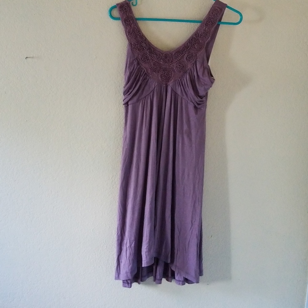 Sleeveless dress